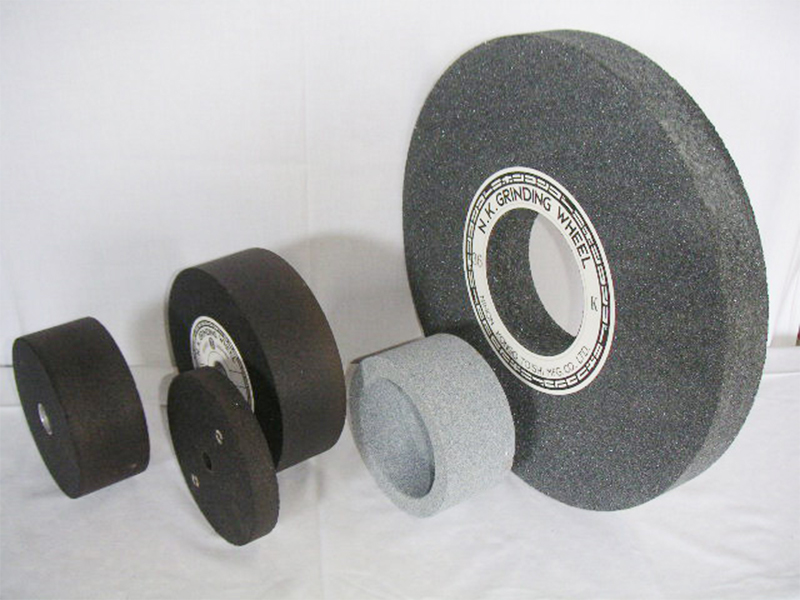 Grinding stones for heavy grinding and rough grinding